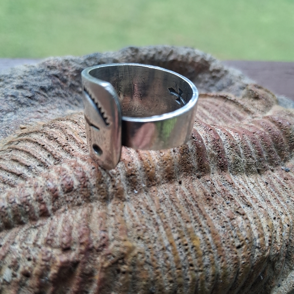 Sterling Spoon Style with Thunderbird Stamped Makersmark - Picture 2 of 7
